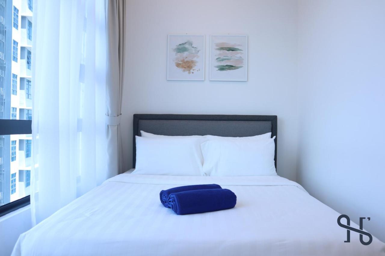 Homesuite' Home At Jesselton Quay Kota Kinabalu Exteriör bild